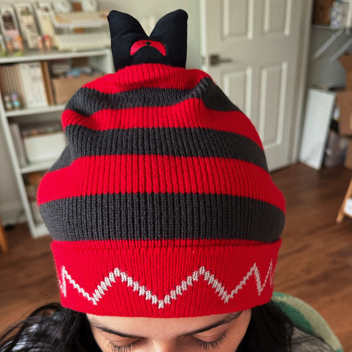 Red Crown Beanie - Image 3